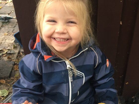 Evas lille bondegård er en pasningsordning med fokus på det enkelte barns behov og udvikling - på samme tid et alternativ til kommunal dagpleje/vuggestue.